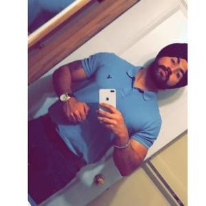 Meet your Posher, Amrit